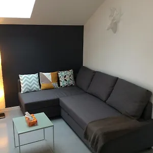studio-lac-et-tournette.hotels-rhonealpes.com/